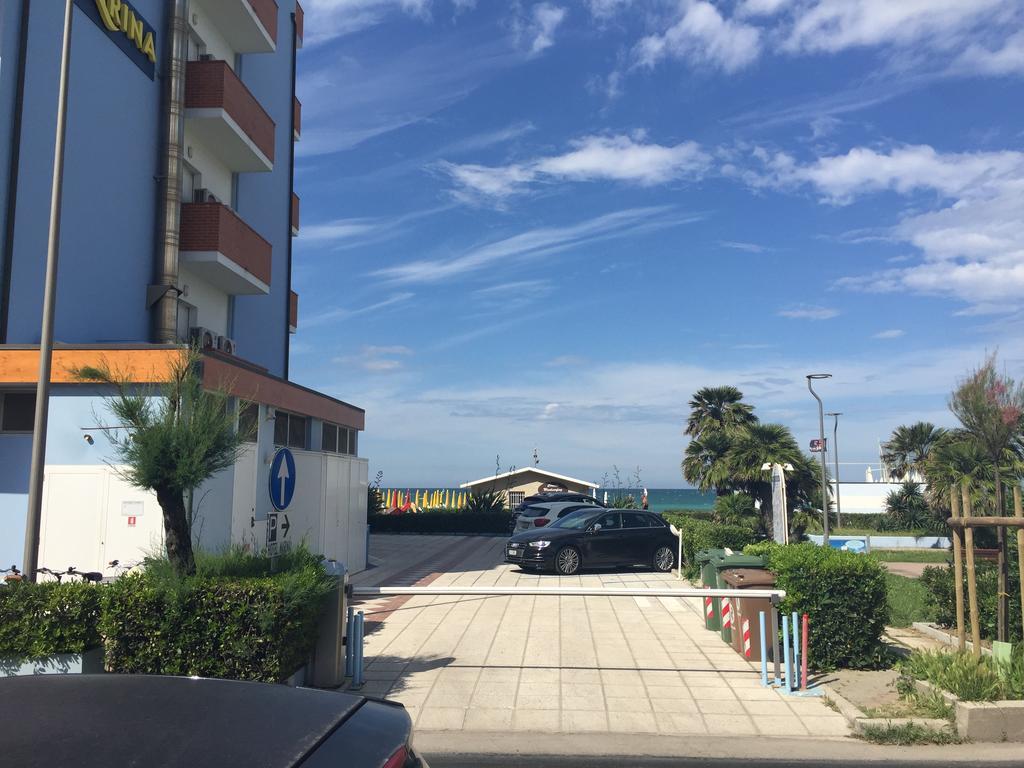 Hotel Marina Fano Exteriör bild