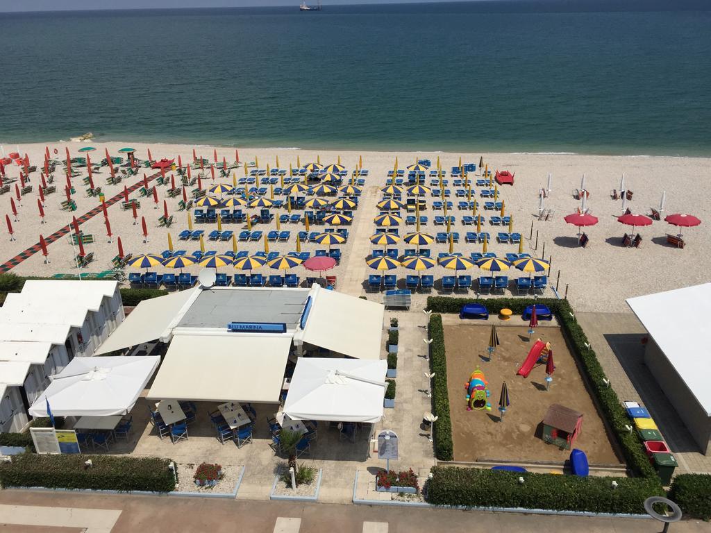 Hotel Marina Fano Exteriör bild