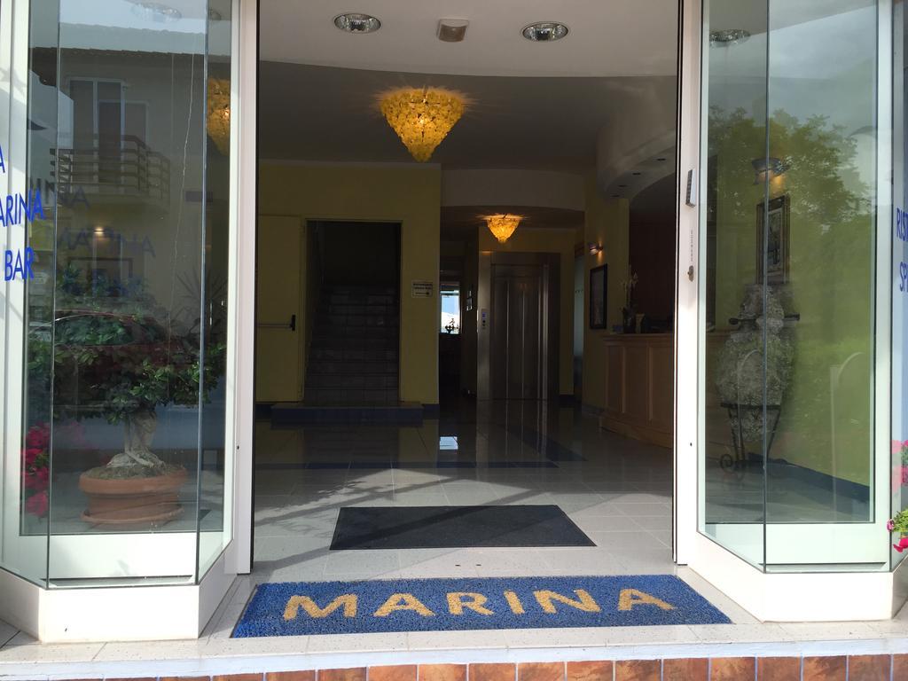 Hotel Marina Fano Exteriör bild